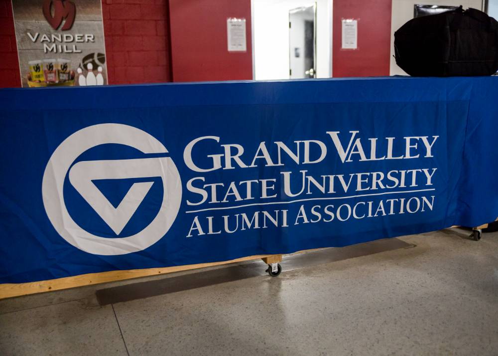 Sign that says Grand Valley State University Alumni Association at the Fowling Fun Event